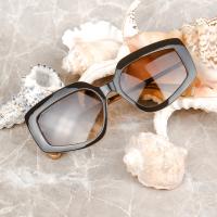 Солнцезащитные очки 0069 MAX MARA  с/з + фут